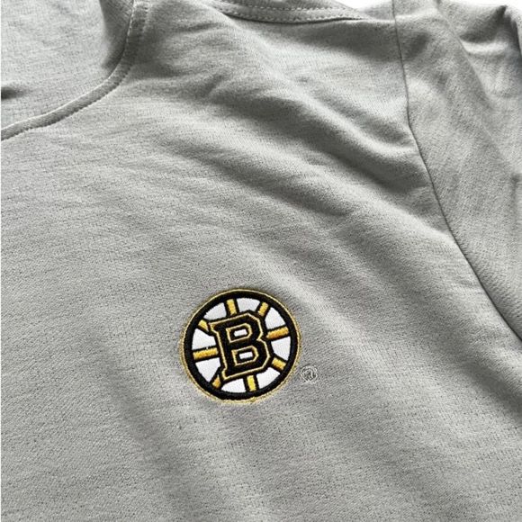Men’s Colosseum Boston Bruins Grey Lightweight Pullover Hoodie - Picture 3 of 6